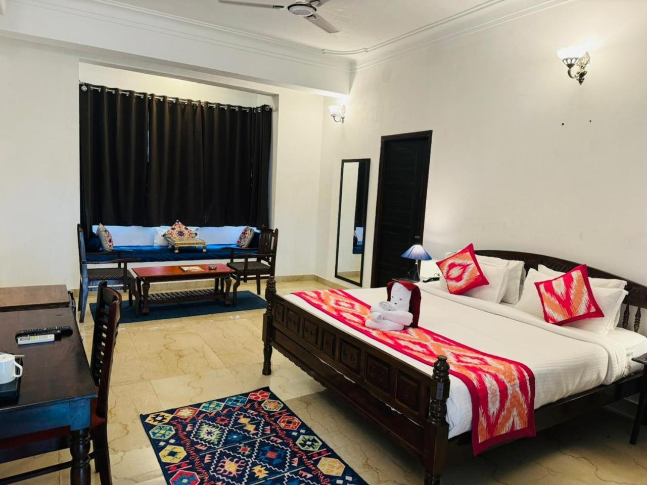 Jag Aravali Resort Udaipur By Naina Staycation - Best For Corporate Events - Family Parties - Mice Kültér fotó