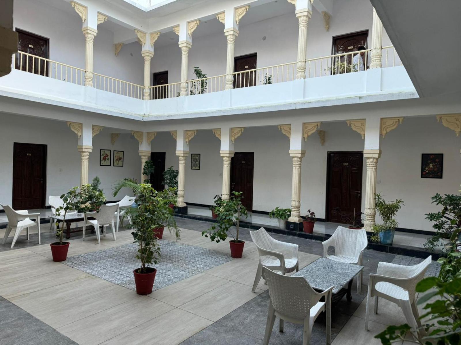 Jag Aravali Resort Udaipur By Naina Staycation - Best For Corporate Events - Family Parties - Mice Kültér fotó