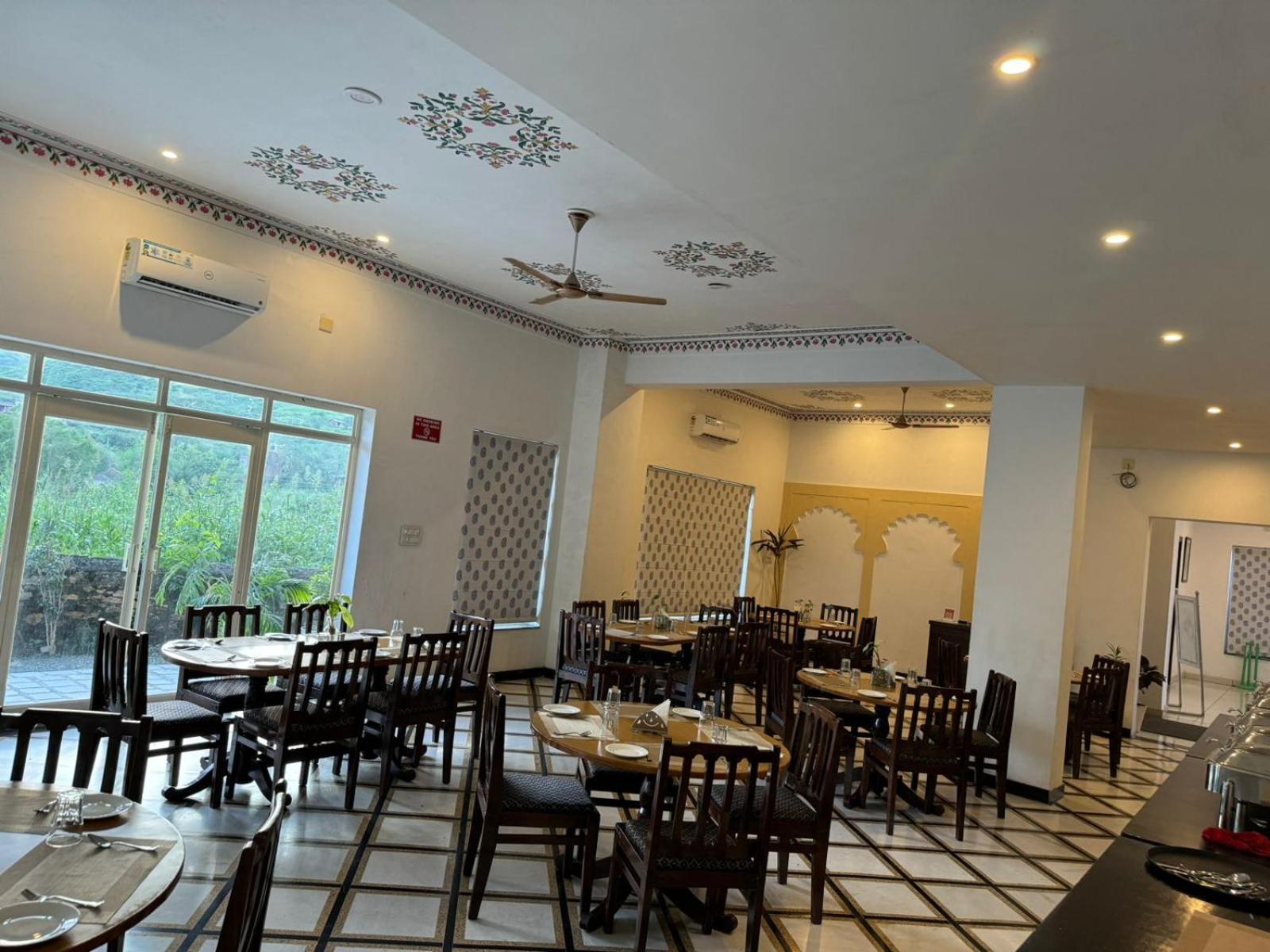 Jag Aravali Resort Udaipur By Naina Staycation - Best For Corporate Events - Family Parties - Mice Kültér fotó