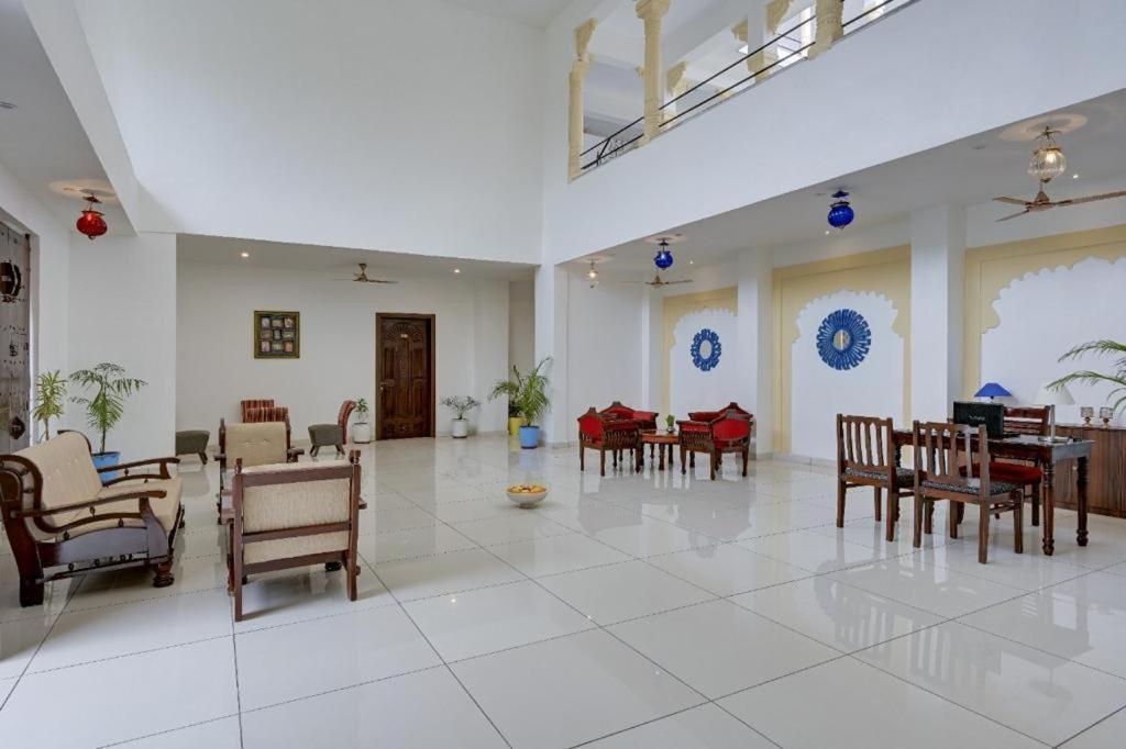 Jag Aravali Resort Udaipur By Naina Staycation - Best For Corporate Events - Family Parties - Mice Kültér fotó