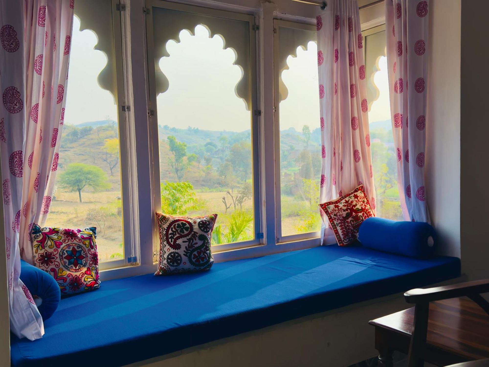Jag Aravali Resort Udaipur By Naina Staycation - Best For Corporate Events - Family Parties - Mice Kültér fotó